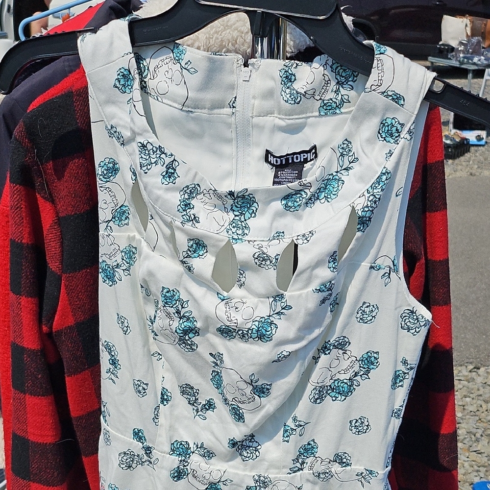 Hot Topic White and Blue Floral Cut-Out Dress